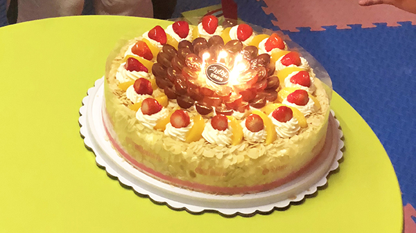 一场孩子们和孩子们的生日会