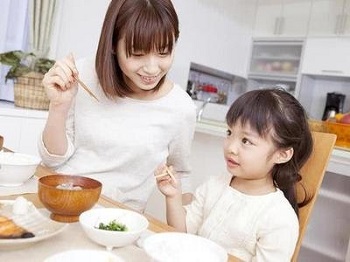 让孤独症孩子感到舒适的“自理能力”训练