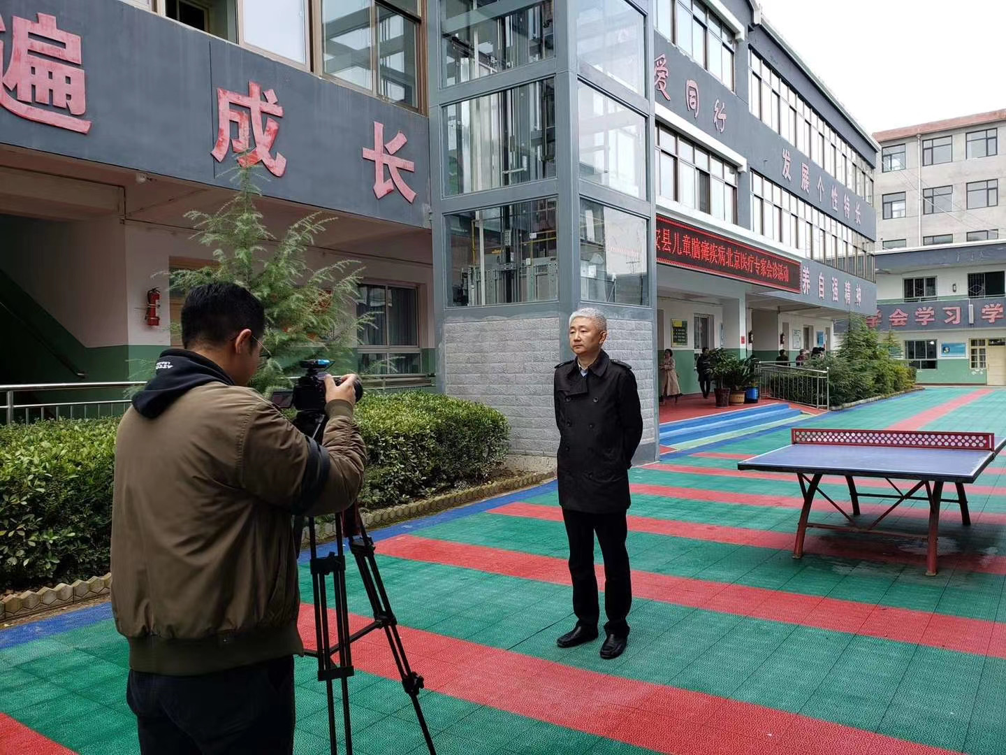 资讯丨阳光鹿童秦安县公益义诊活动